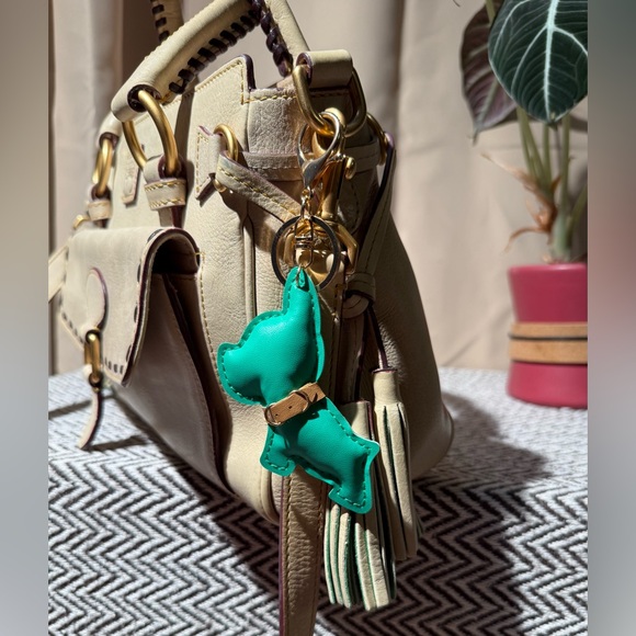 Dooney & Bourke Florentine Leather Whipstitch Satchel - Cream/Bone - 2015-2017 - Picture 15 of 16